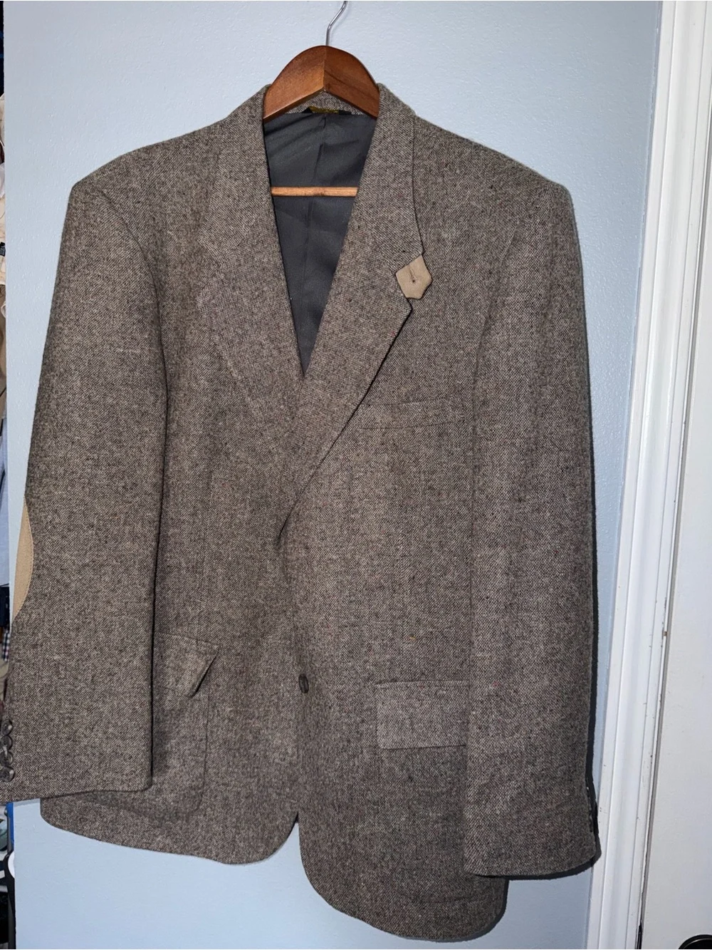 100 % wool Farah Men's Brown Tweed Sport Coat